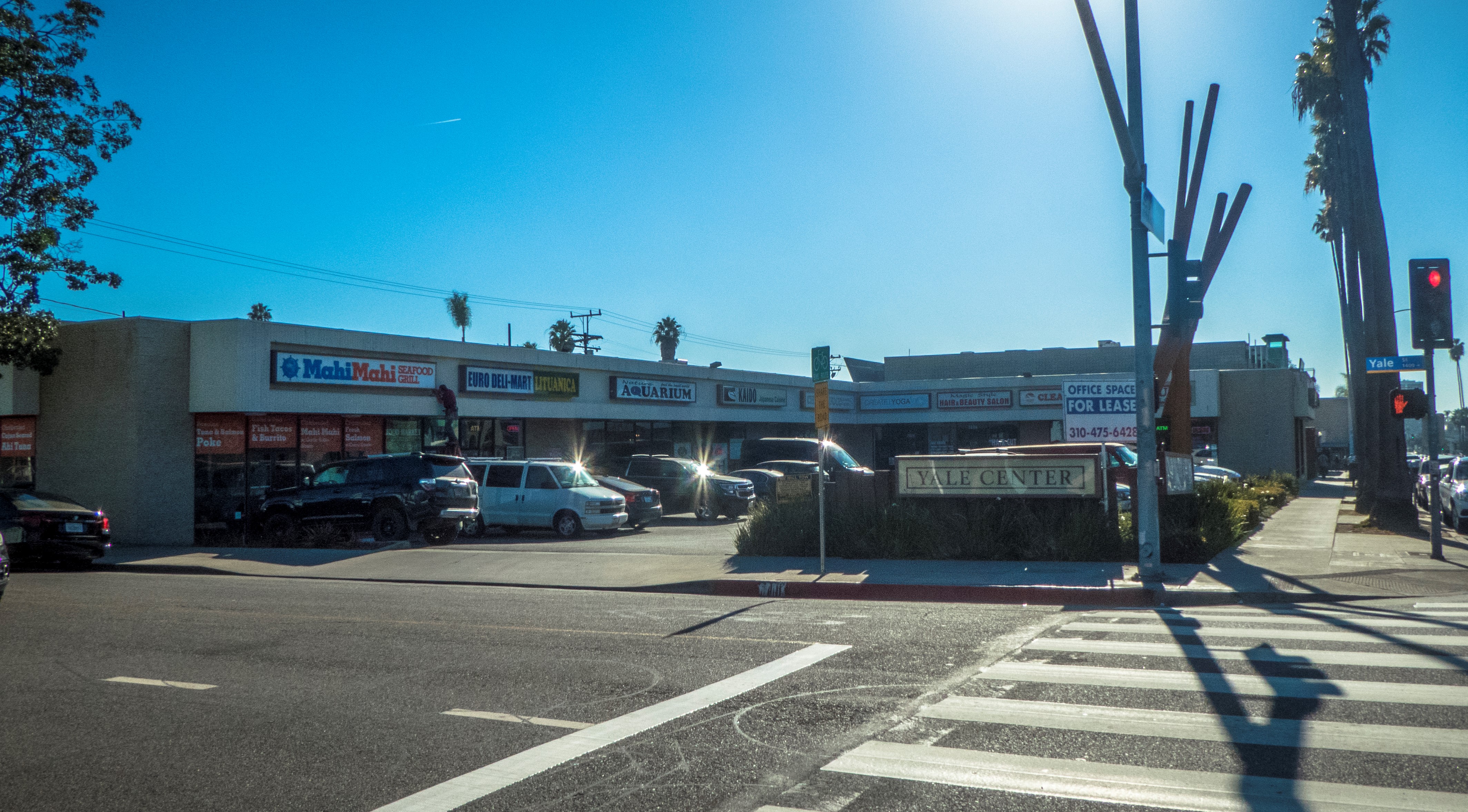 COLDWELL BANKER COMMERCIAL WESTMAC ARRANGES $12.35 MILLION SALE OF RETAIL CENTER IN SANTA MONICA, CA