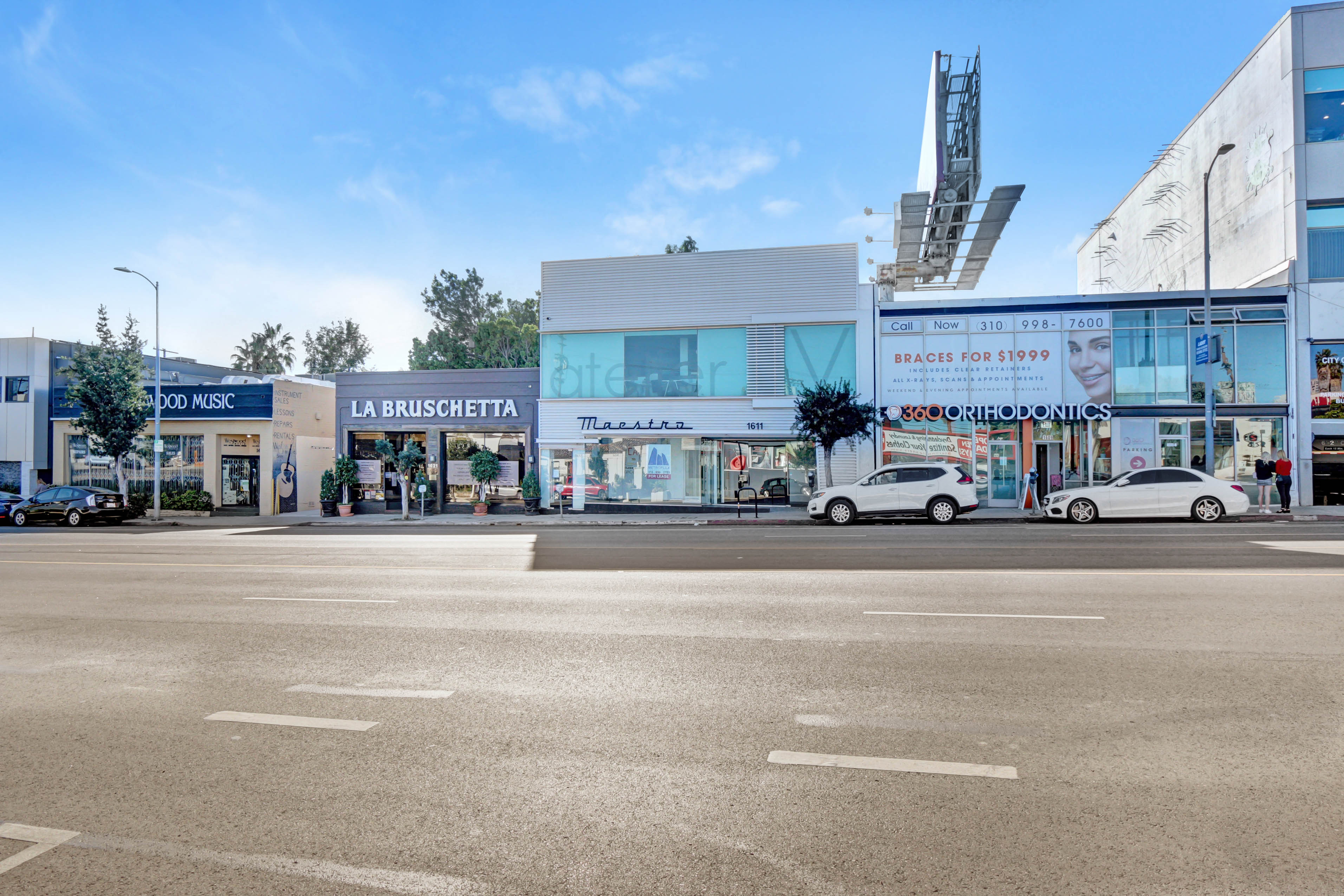 New Listing For Sale or Lease  – Premier +/- 5,828 SF Creative Office/Retail in Westwood (Los Angeles)
