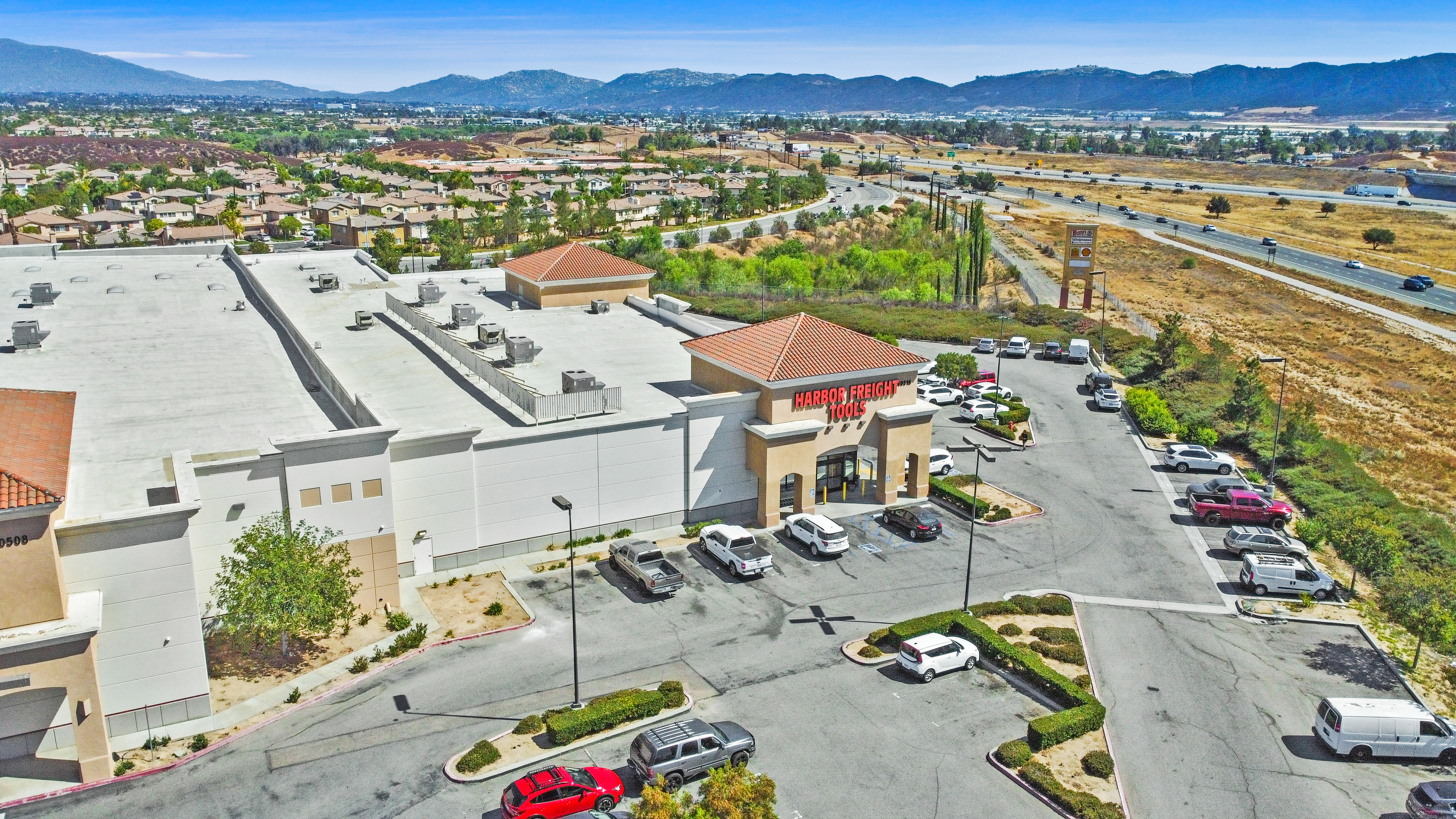 New Listing For Sale – Investor Opportunity – Two unit retail Murrieta Plaza – 100% leased – located along a prime commercial corridor in Murrieta, CA.
