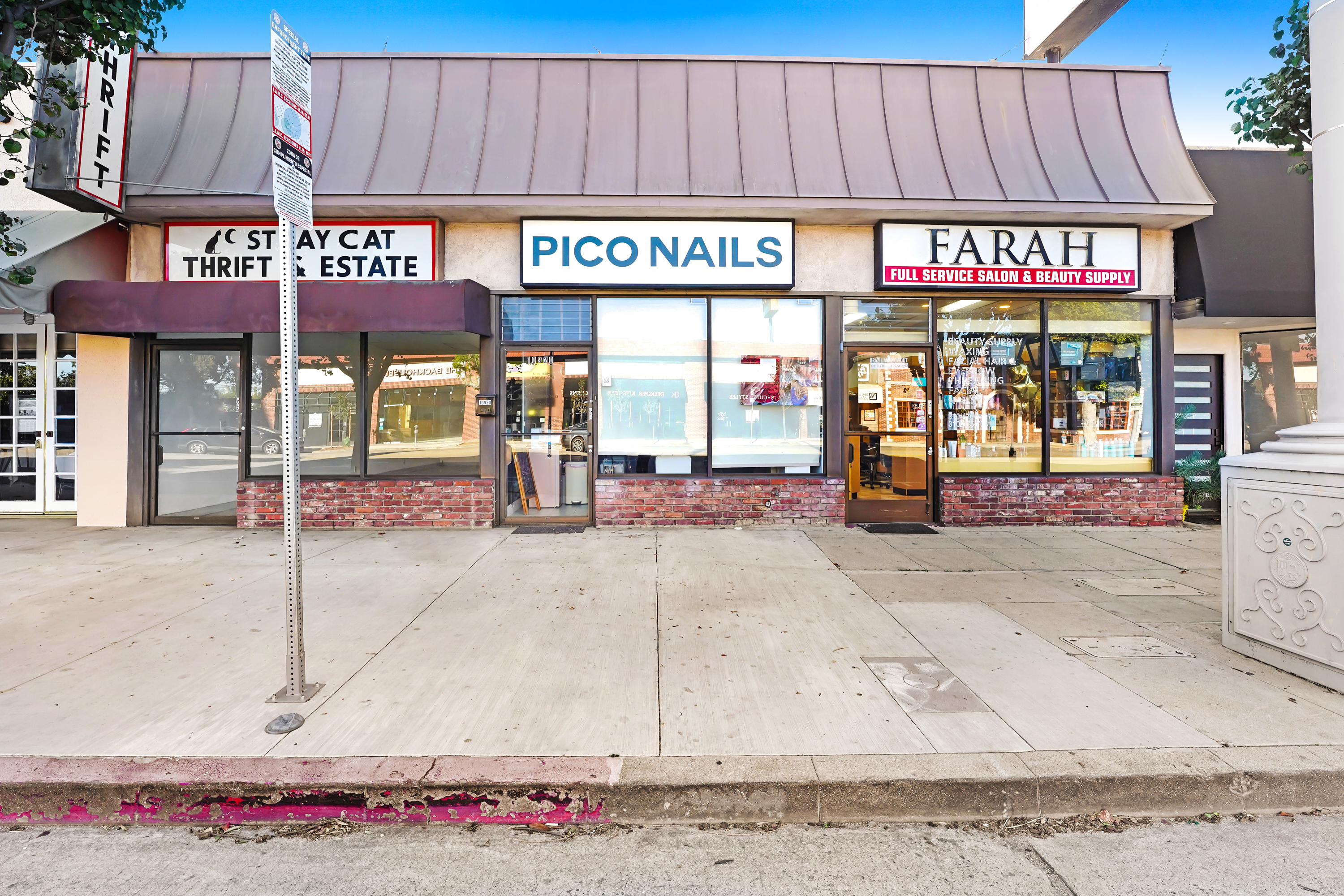 Just Sold in West LA – 10918 W Pico Blvd.